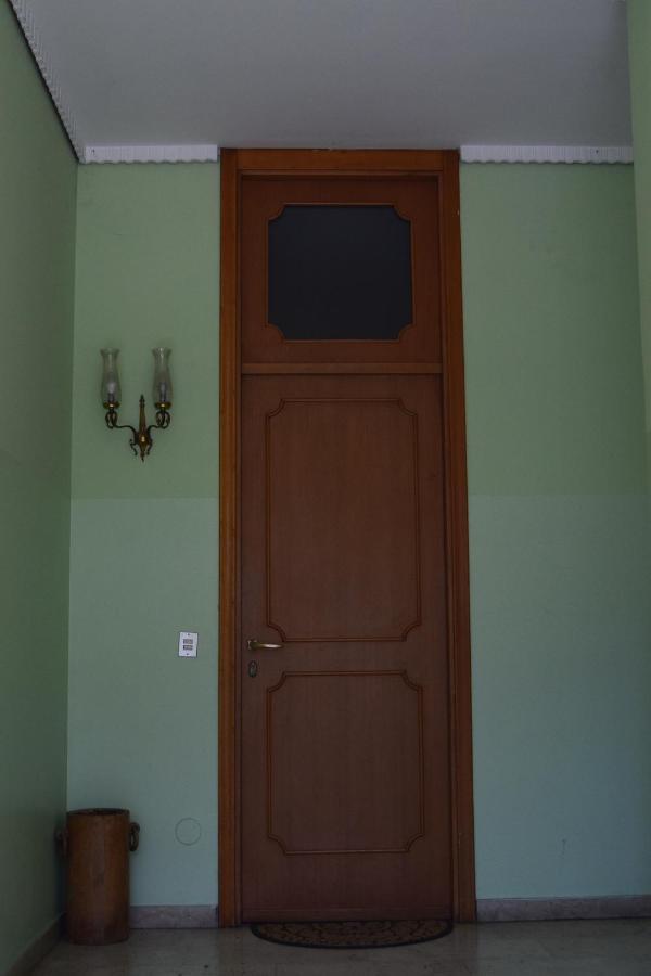 Apartament Al Salice Tranquillita Nel Verde Via Amendola 24 Busto Arsizio Zewnętrze zdjęcie